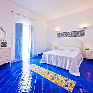 Punta Sallustro Bed & Breakfast